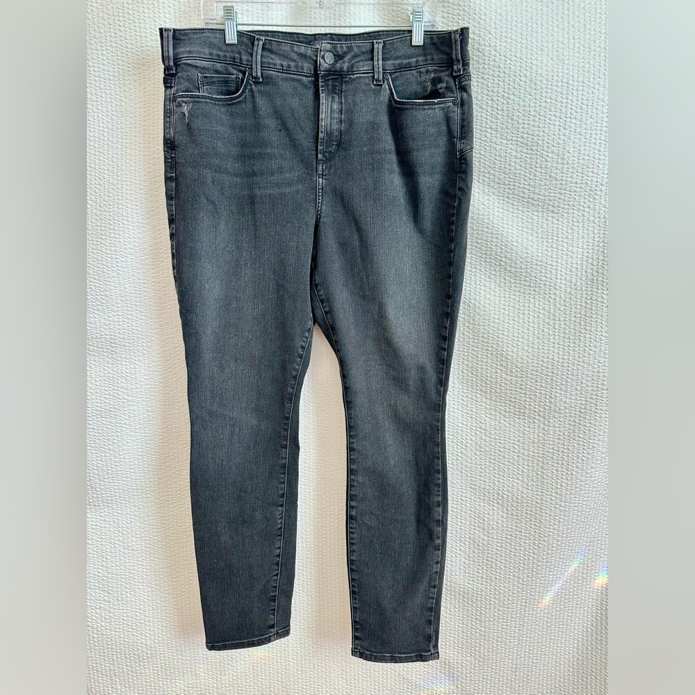 NYDJ Ami Skinny Legging Lift Tuck Black Wash Jeans Women’s Size 16 Stretch